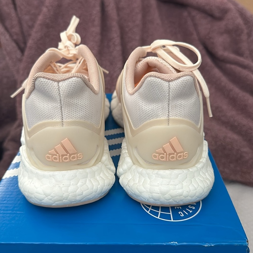 Adidas climacool running shoe size 7.5 gently used - Picture 3 of 5